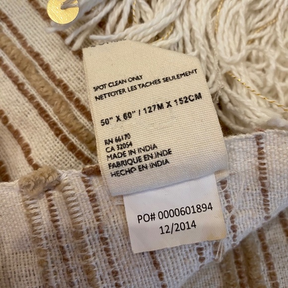 ANTHROPOLOGIE HOME MOROCCAN WEDDING THROW - Picture 8 of 8
